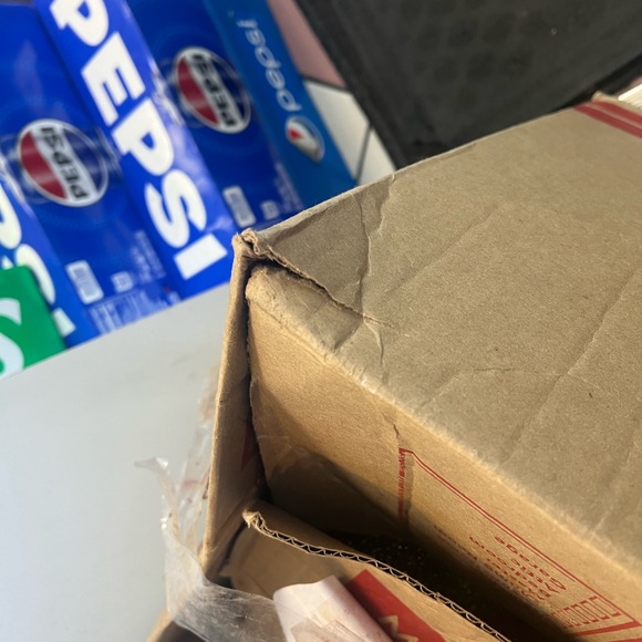 Meet your Posher, Chris - Picture 2 of 4